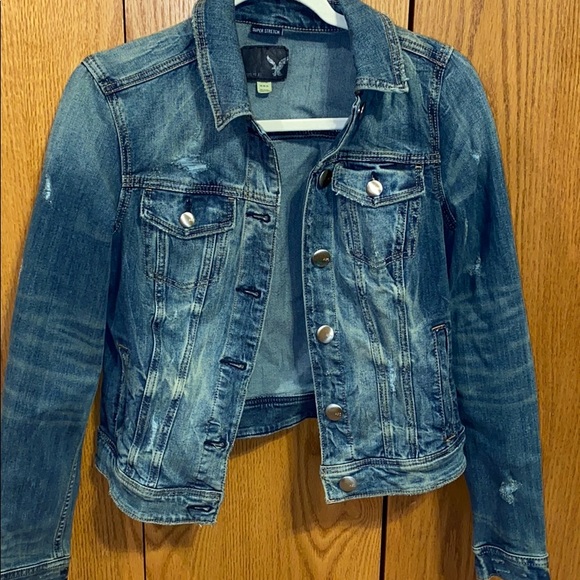 American Eagle Outfitters Jackets & Blazers - jean jacket